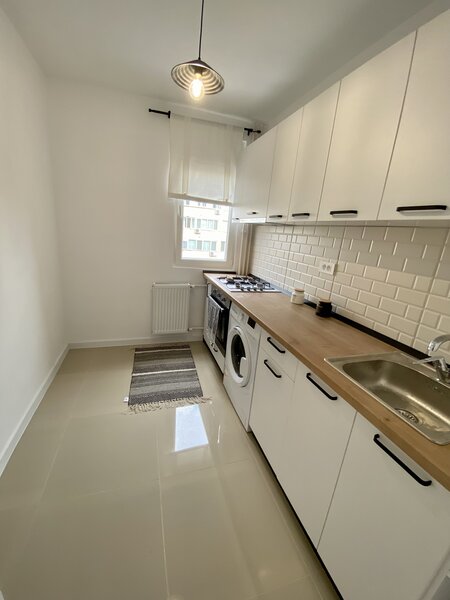 Crangasi, str Ceahlaul, centrala proprie, High Class