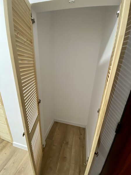 Crangasi, str Ceahlaul, centrala proprie, High Class