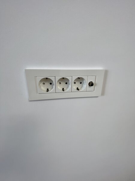 Crangasi, str Ceahlaul, centrala proprie, High Class